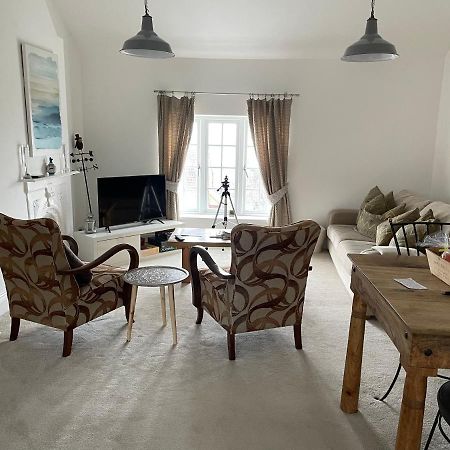 Seaview Cottage With Oodles Of Charm Sleeps 4 Портланд Екстериор снимка