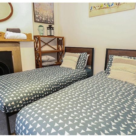 Seaview Cottage With Oodles Of Charm Sleeps 4 Портланд Екстериор снимка