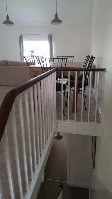 Seaview Cottage With Oodles Of Charm Sleeps 4 Портланд Екстериор снимка