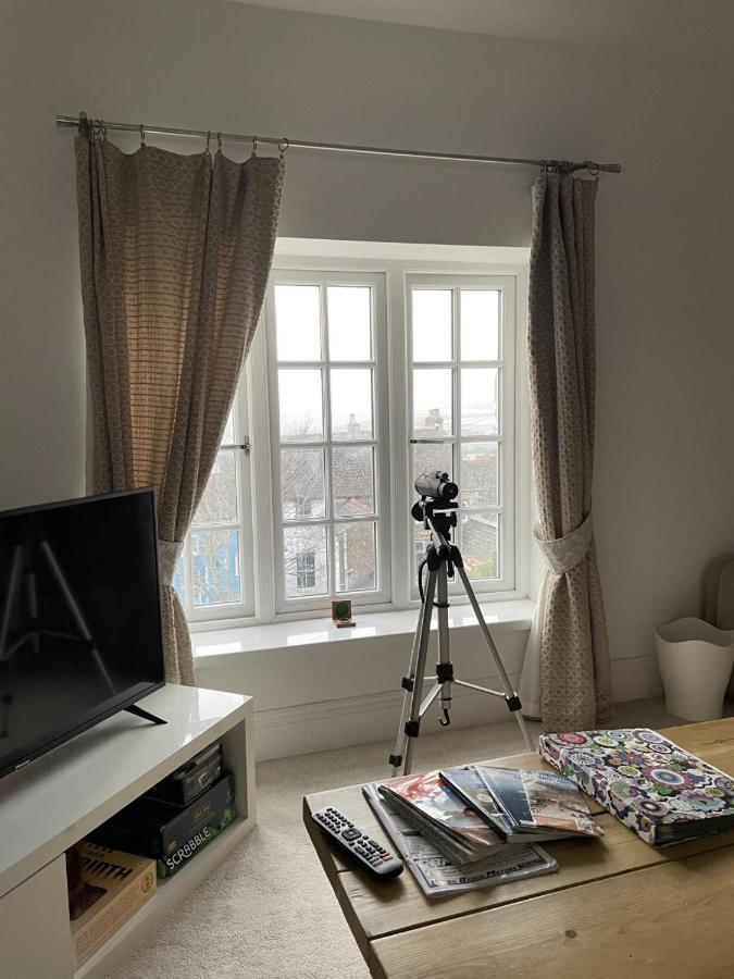 Seaview Cottage With Oodles Of Charm Sleeps 4 Портланд Екстериор снимка