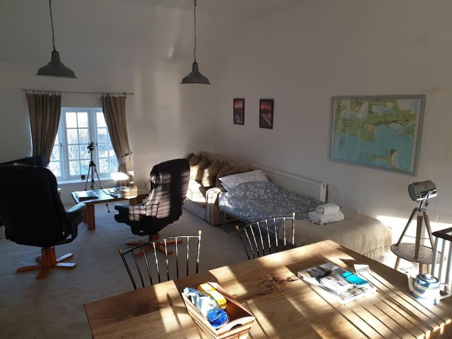 Seaview Cottage With Oodles Of Charm Sleeps 4 Портланд Екстериор снимка